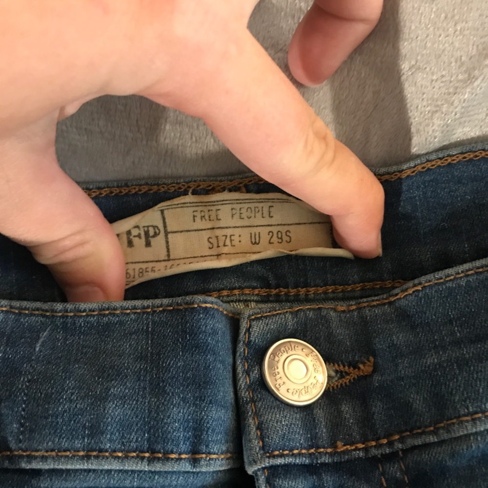 Free People Blue Distressed Skinny Jeans Size W29 Short - Picture 10 of 12